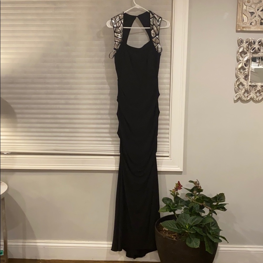 Gorgeous fitted/ruched evening gown sz 4